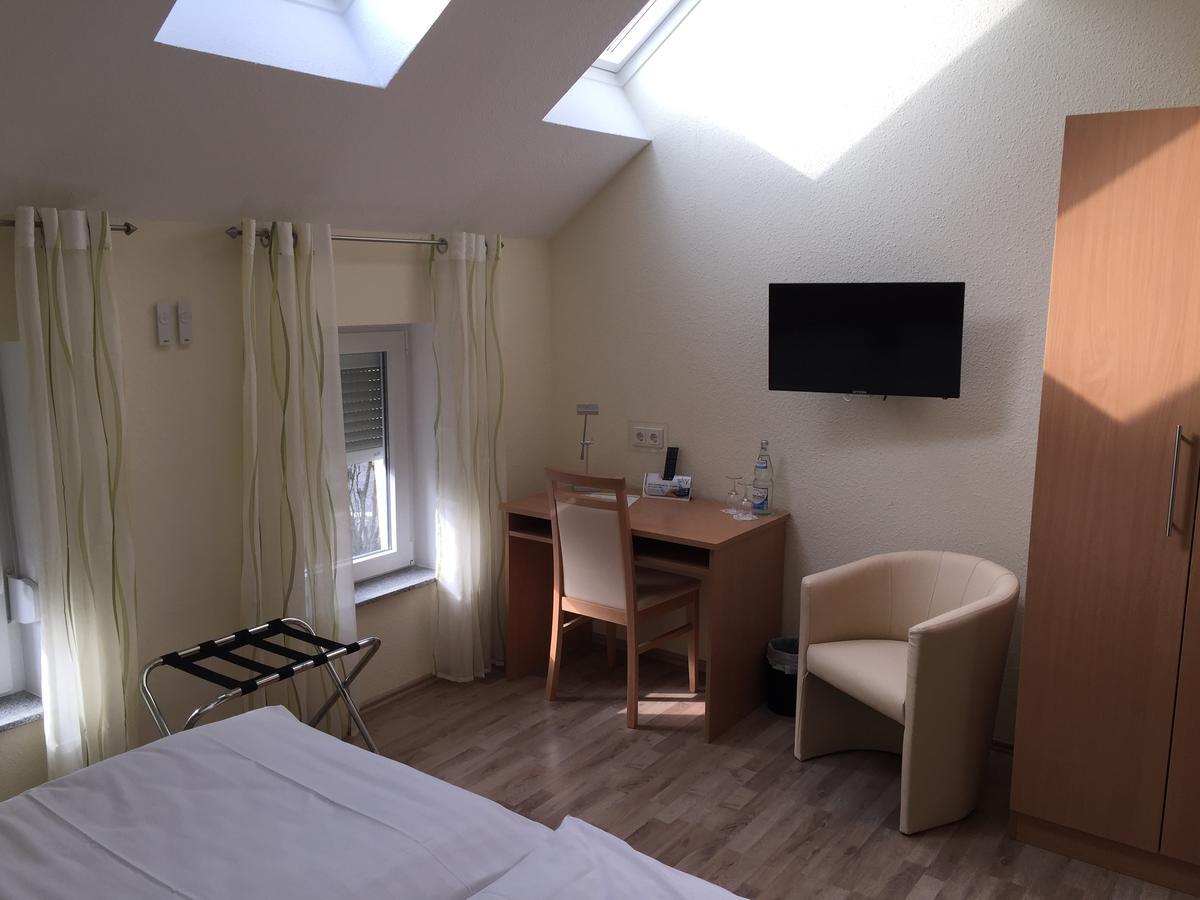 Pension Im Wirtshaus Himberg Bad Honnef Dış mekan fotoğraf
