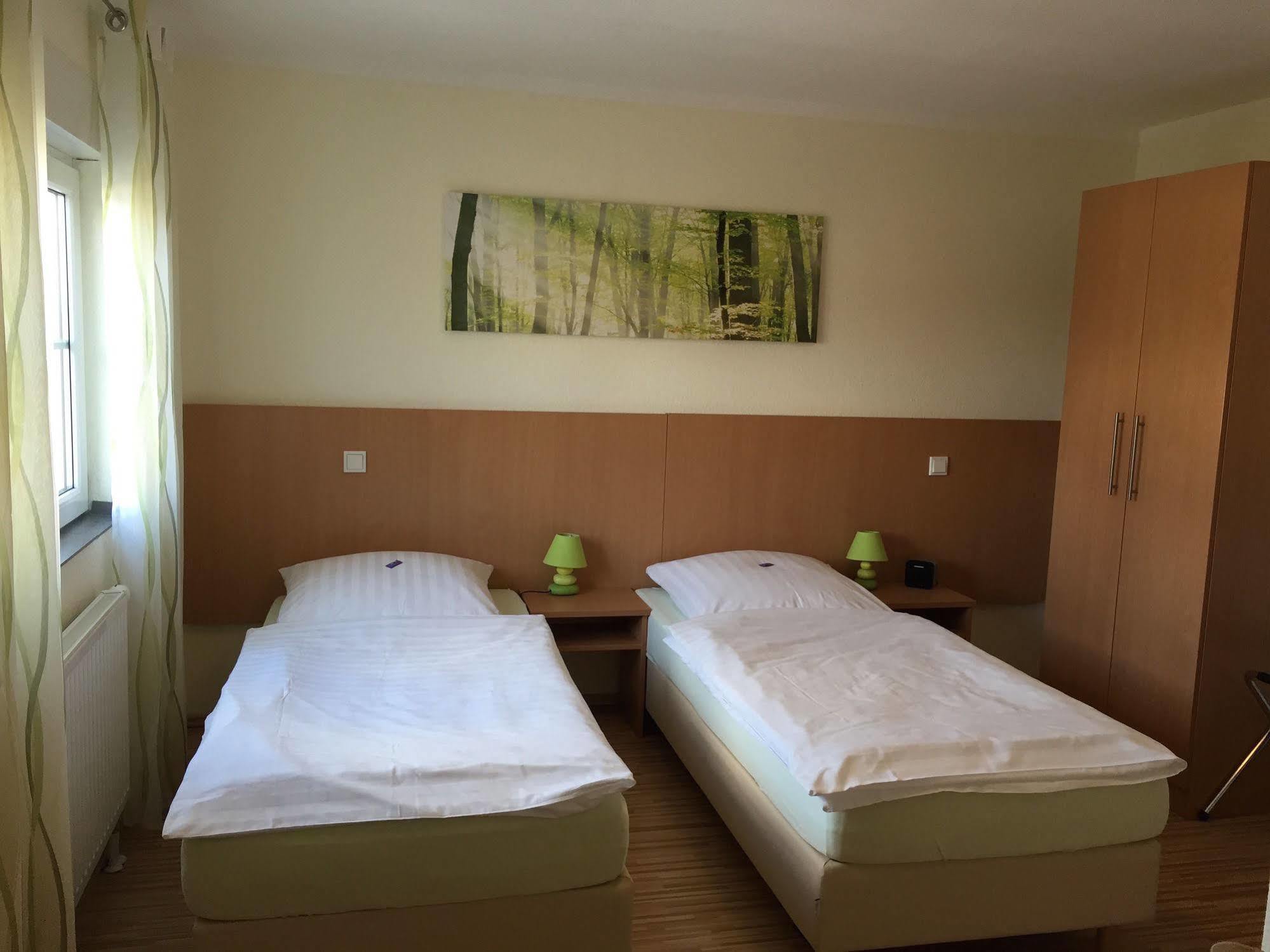 Pension Im Wirtshaus Himberg Bad Honnef Dış mekan fotoğraf